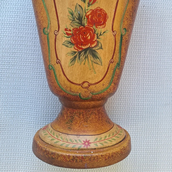 Large Georgian Style Vase 11" T Floral Motif - Picture 6 of 8